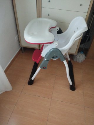 Trona bebé plegable
