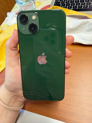 iPhone 13 128GB Verde con defecto