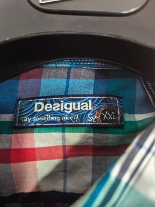 2 camicie Desigual e giacca Cortefiel