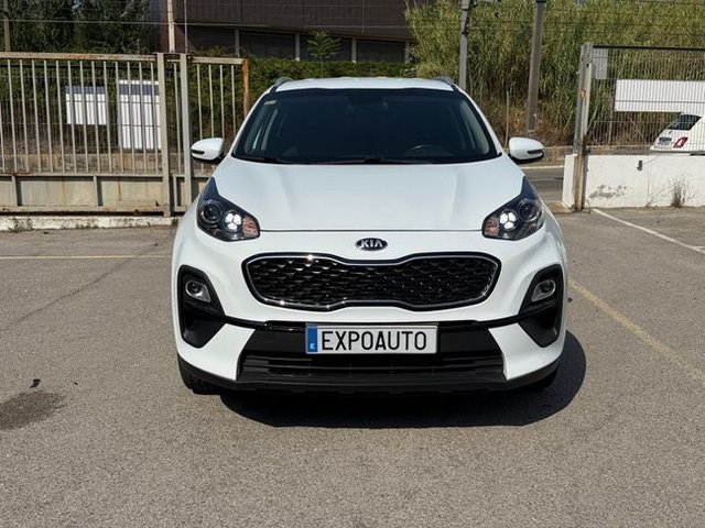 Kia Sportage 1.6 MHEV Business DCT 100kW (136CV) 4X2
