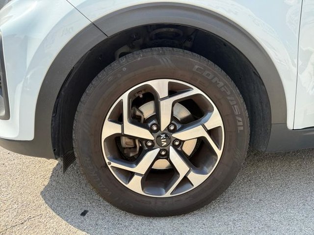 Kia Sportage 1.6 MHEV Business DCT 100kW (136CV) 4X2