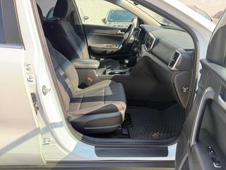 Kia Sportage 1.6 MHEV Business DCT 100kW (136CV) 4X2