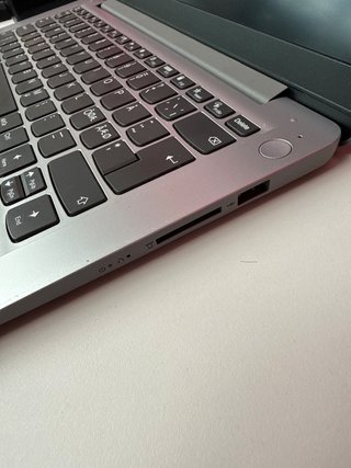 Ordenador Portátil Lenovo Ideapad1 14ADA7 AMD Ryzen 3 3250U