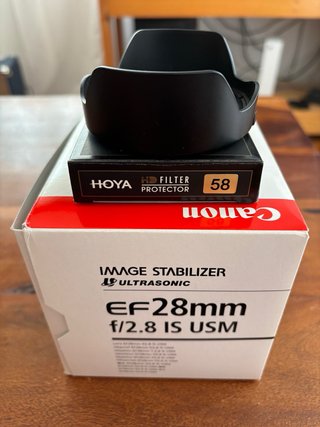 Canon EF 28mm f/2.8 IS USM