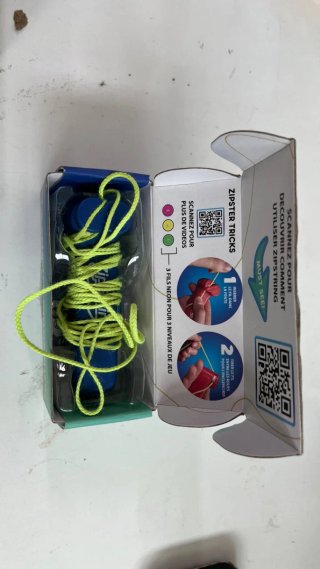 Zipstring Juguete Cuerda Voladora