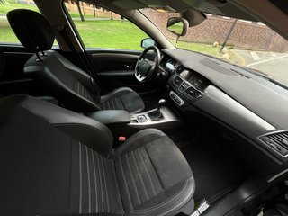 Renault Laguna año 2014