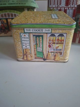 Colección Cajas Metálicas Pueblo.