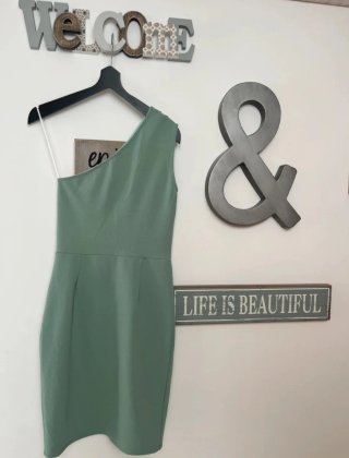 Vestido fiesta verde Lipsy Talla 34