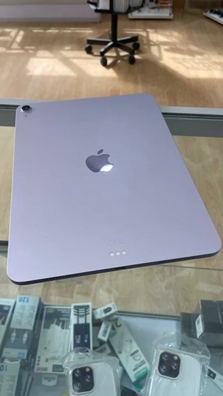 iPad Air Morado 256GB M3 Batería 100%