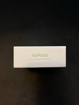 AirPods 4 ANC