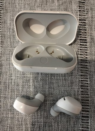 Auriculares Inalámbricos Inves Blancos. Modelo T9