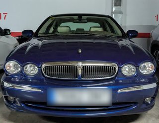 Jaguar X-Type