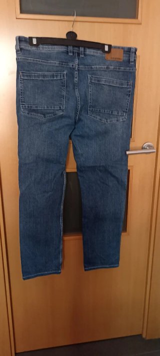 Pantalón vaquero elástico hombre