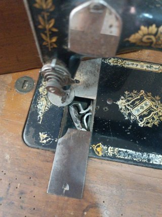 Máquina de coser Singer antigua