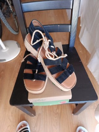 Sandalias Yokono esparto negras talla 40