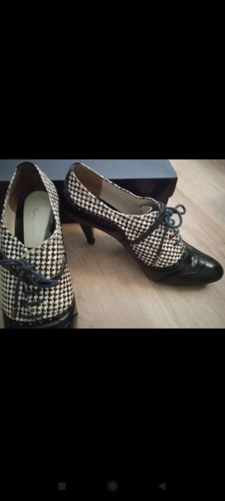 Zapatos de tacón Claudina talla 41
