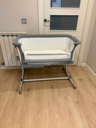Minicuna Jané gris y blanca