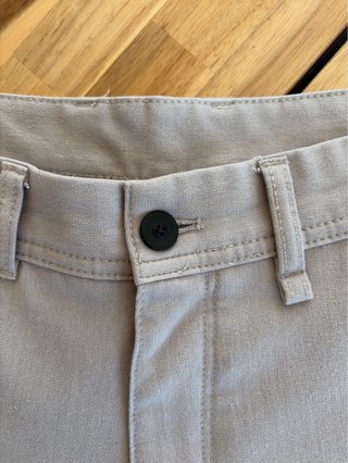 Pantalón beige hombre Zara
