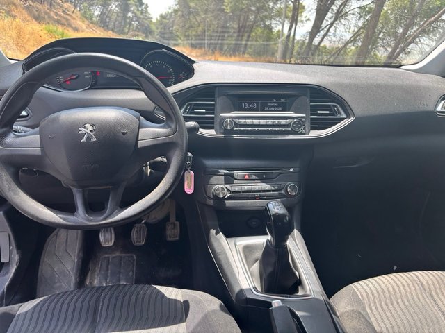 Peugeot 308 2015