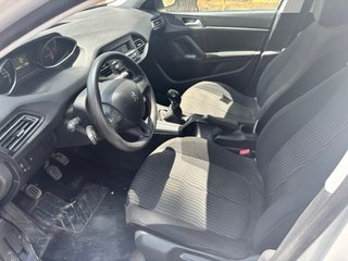 Peugeot 308 2015