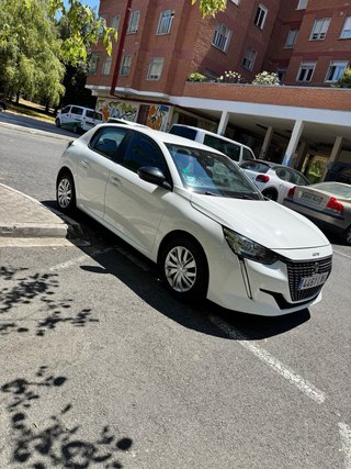 Peugeot 208 2022