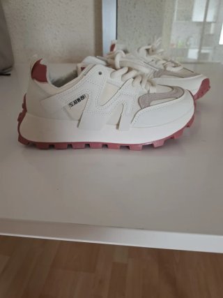 Sneakers Miu Miu Bianche e Rosa