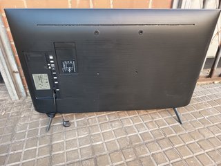 televisor Samsung 43" 4K UE43TU7172 (Para Piezas)