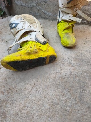 Botas Sidi Moto Cross Blancas y Amarillas