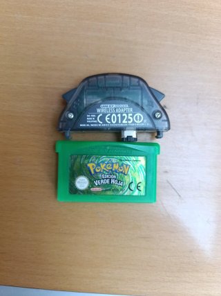 Pokémon Verde Hoja GBA con Wireless Adapter