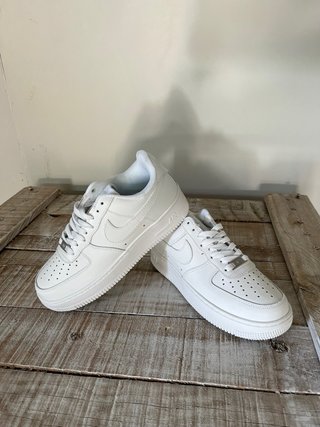 Nike Air Force 1 blancas talla 38 - Como nuevas