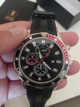 Reloj Tom Miller Negro y Rojo
