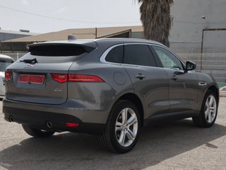 Jaguar F-Pace 2017