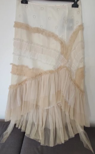 Falda Beige/Blanca Diseño Talla 42