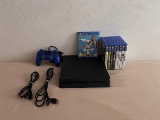 Playstation 4 Slim Nera + Giochi