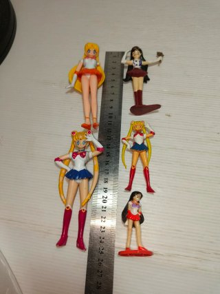Set Personaggi Vintage Sailor Moon e non LEGGI
