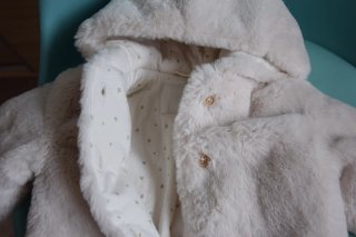 Abrigo Zara bebé pelo