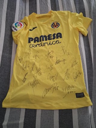 Camiseta Villarreal CF Firmada por Jugadores 2023