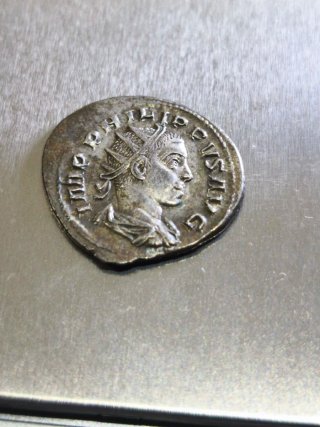 Moneda Romana Emperador Filipo II