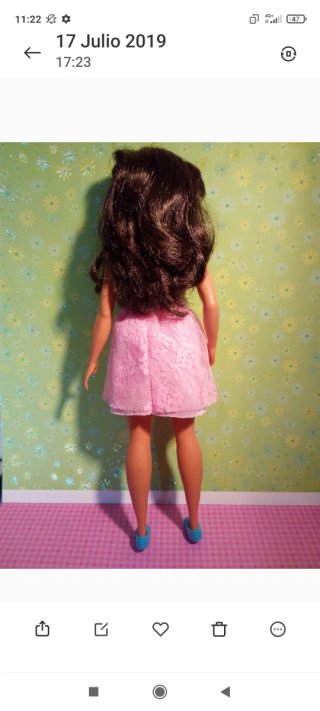 Barbie Fashionista Curvy