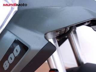 SUZUKI V-STROM 800 TECH