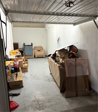 Se realizan portes, mudanzas y vaciados.