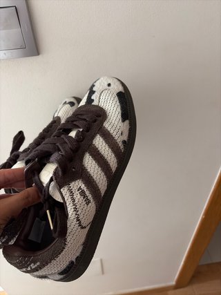 Adidas Samba Marrones y Blancas