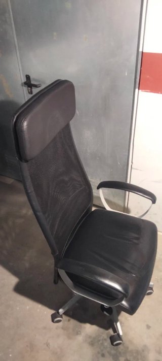 Sillón de oficina abatible respaldo alto