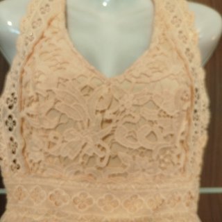 Vestido corto salmon encaje