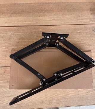 Soporte TV Negro Ajustable