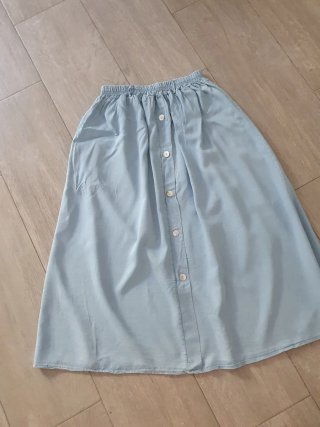 Falda larga vaquera fina azul