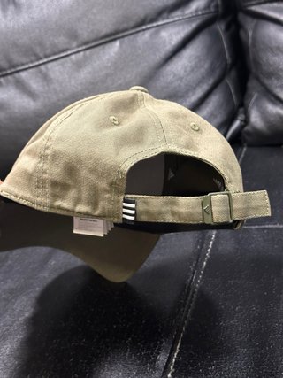 Gorra Adidas Caqui 3 Rayas