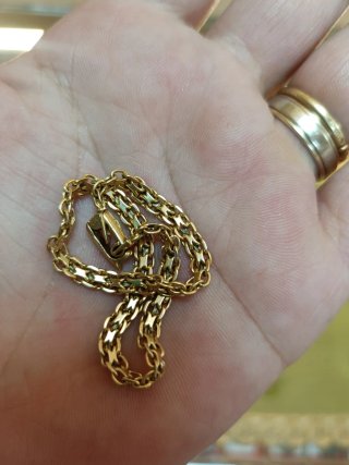 Elegante Pulsera Oro 18K