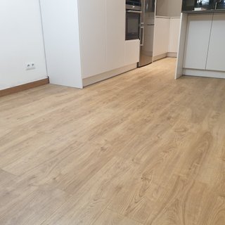 MONTADOR DE PARQUET INSTALADOR CARPINTERO