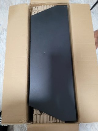 Caja metálica Vector negra